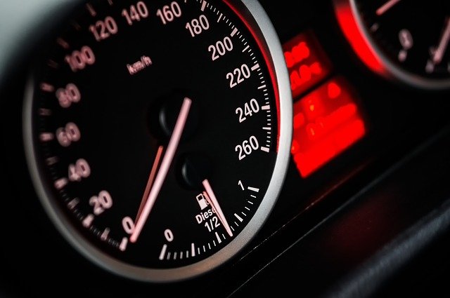 Jak úspěšně zvládnout výukové lekce v autoškole